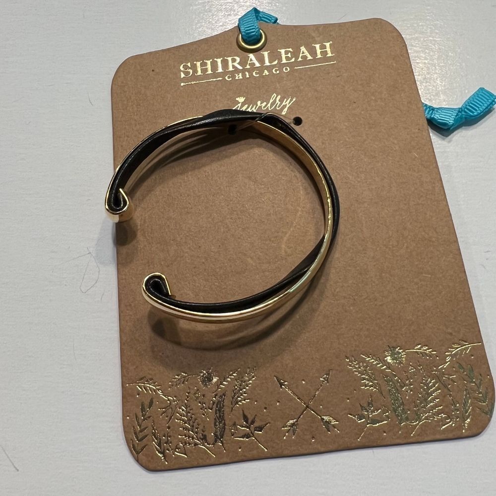 Shiraleah Cuff Bracelet Womens OS Black Gold NEW Twisted Vegan Leather Metal